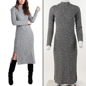RILEY&RAE Gray Long Sleeve Below the Knee Dress